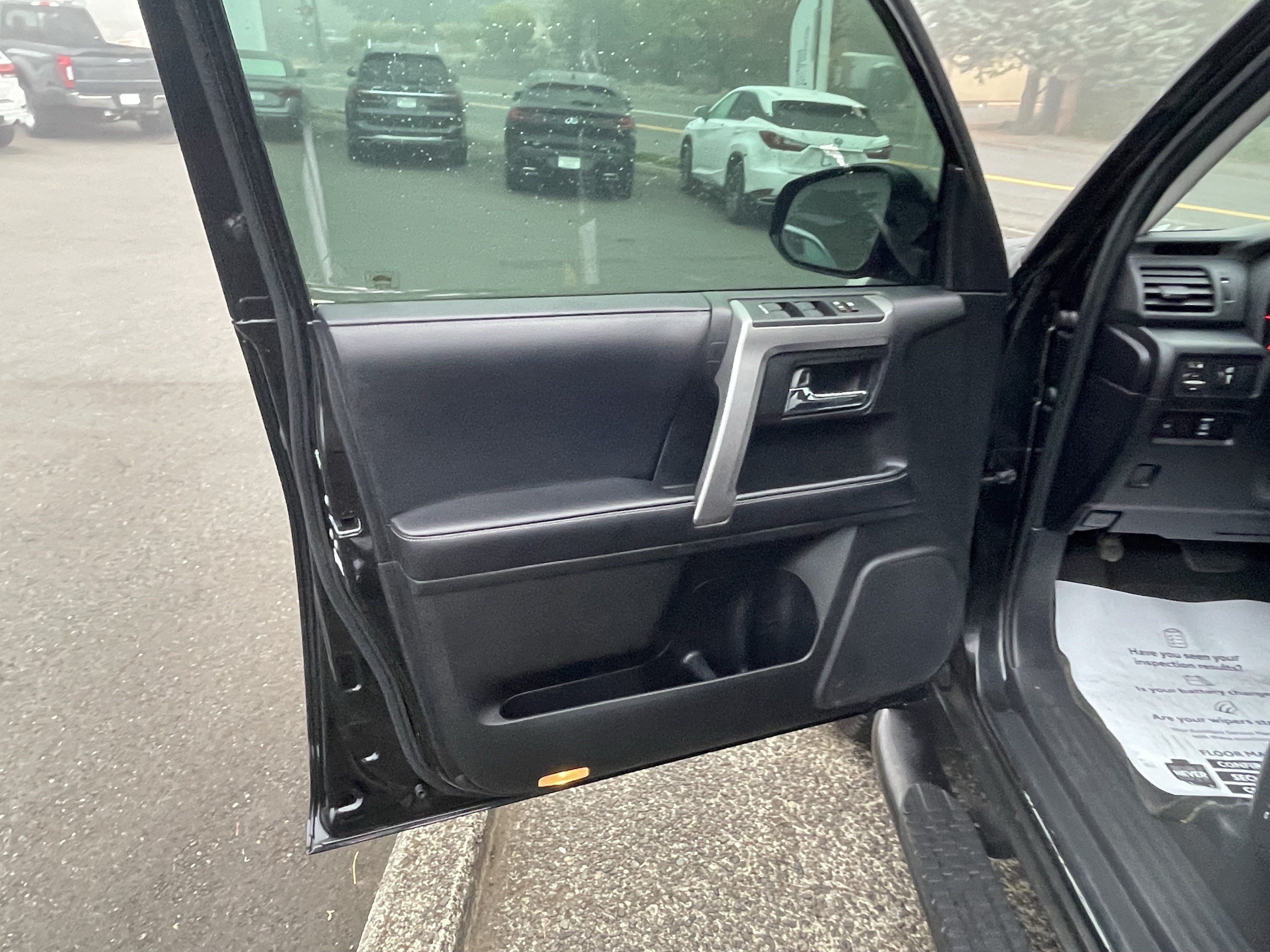 Certified 2019 Toyota 4Runner SR5 Premium AWD/4WD image 16