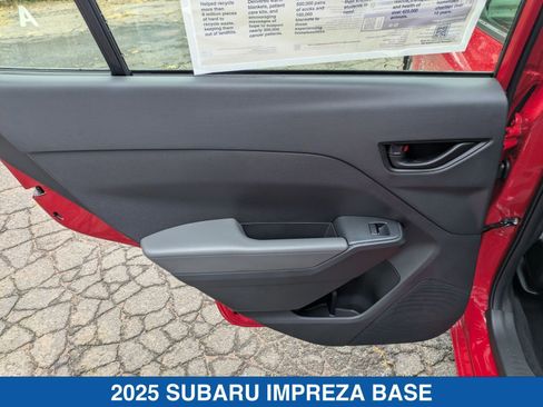 Certified 2025 Subaru Impreza 2.0i image 27