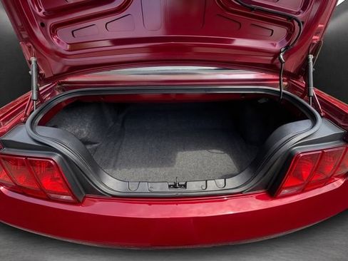 Used 2006 Ford Mustang GT RWD image 14