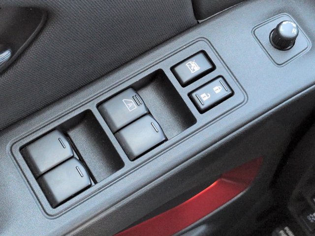 Used 2024 Nissan Frontier PRO-4X w/ Technology Package AWD/4WD image 23