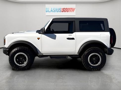Used 2023 Ford Bronco Badlands AWD/4WD image 6