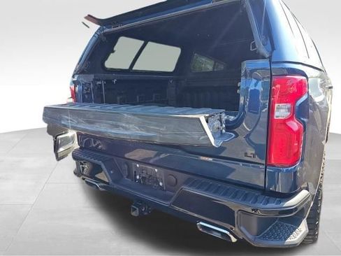 Used 2022 Chevrolet Silverado 1500 LT Trail Boss w/ Protection Package AWD/4WD image 3