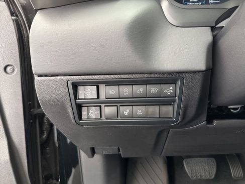 New 2026 Toyota Tundra Platinum image 38