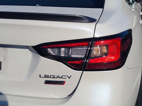 Used 2023 Subaru Legacy Sport image 9