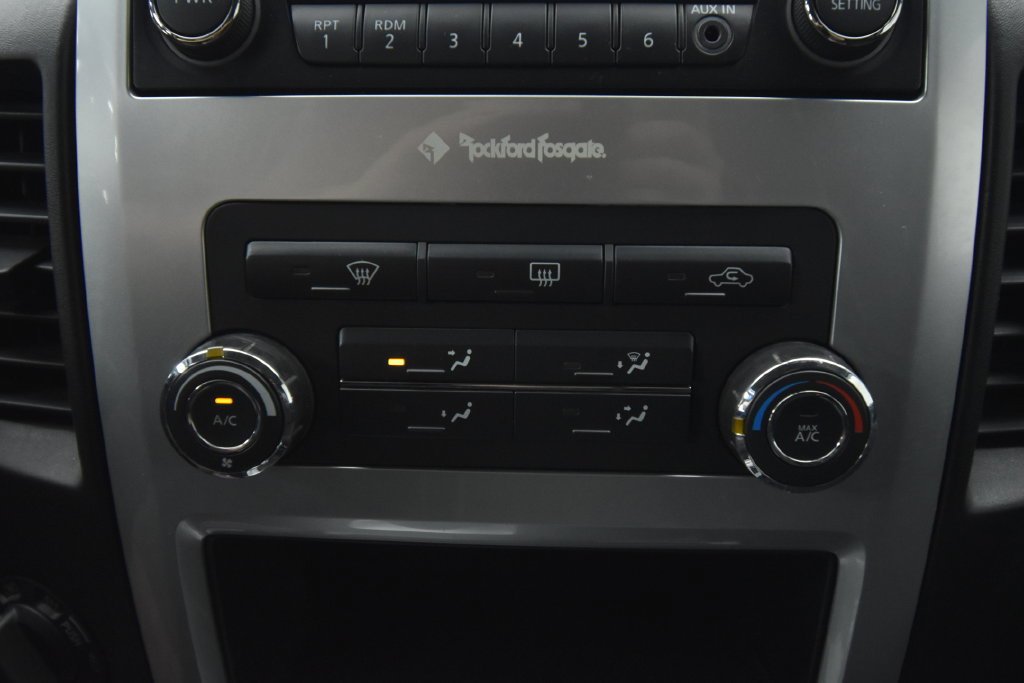 Used 2014 Nissan Titan PRO-4X AWD/4WD image 26