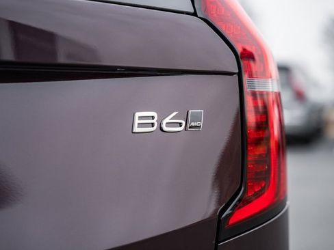 New 2026 Volvo XC90 B6 Ultra w/ Protection Package Premier image 8