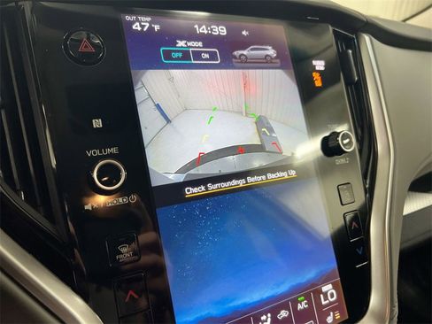 Used 2022 Subaru Outback Premium image 14