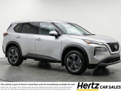 Used 2025 Nissan Rogue SV