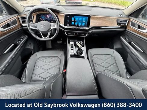 Certified 2024 Volkswagen Atlas SE AWD/4WD image 14