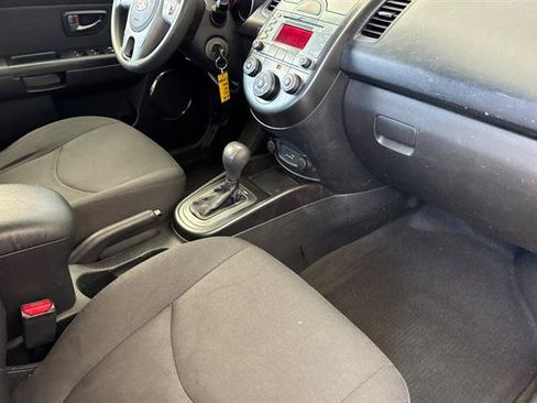 Used 2011 Kia Soul + w/ Audio Pkg FWD image 16
