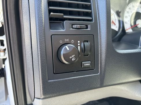 Used 2011 Dodge Dakota Big Horn RWD image 11