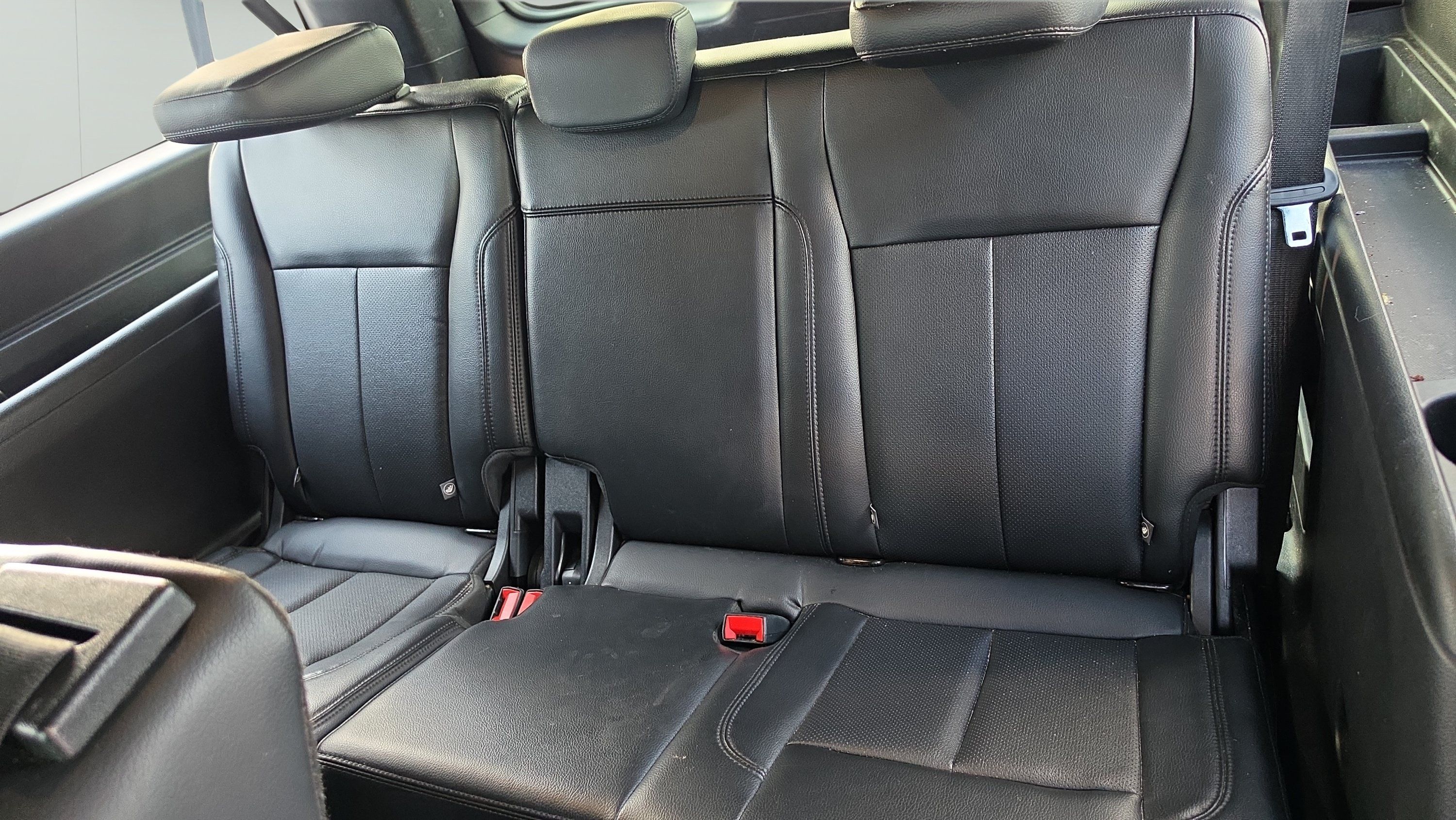 Used 2019 Ford Expedition Max XLT w/ Equipment Group 201A RWD image 19