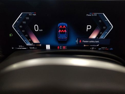 Certified 2023 BMW X7 M60i w/ Executive Package image 16