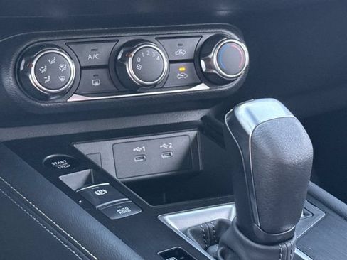 New 2025 Nissan Kicks SV AWD/4WD image 24