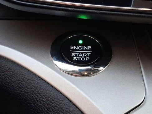 Used 2021 Ford Explorer XLT w/ Equipment Group 202A image 36