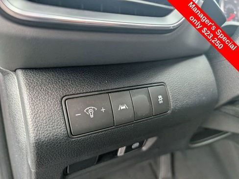 Used 2023 Hyundai Santa Fe SE AWD/4WD image 16