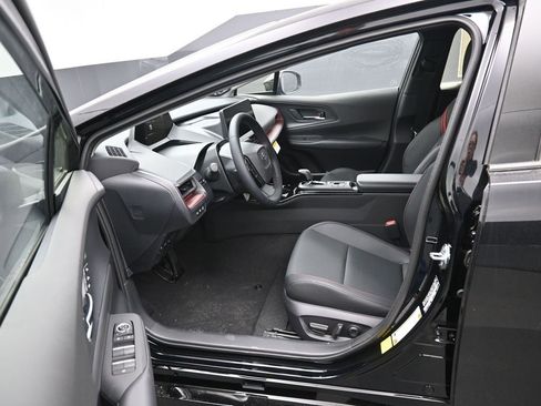 New 2026 Toyota Prius Plug-In Hybrid image 9