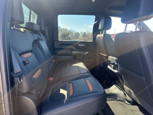 Used 2022 GMC Sierra 3500 AT4 w/ AT4 Preferred Package image 12