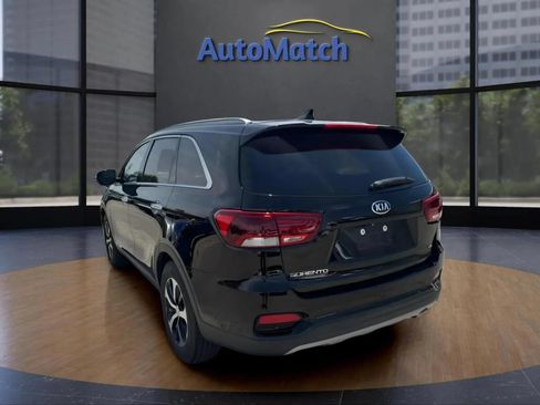 Used 2019 Kia Sorento EX AWD/4WD image 9