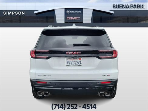 Used 2026 GMC Acadia AT4 w/ Luxury Package image 7