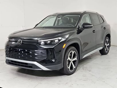 New 2025 Volkswagen Tiguan SE