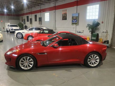 Used 2015 Jaguar F-TYPE Convertible image 42