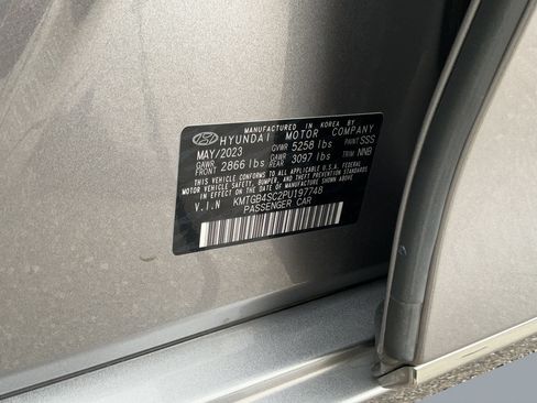 Used 2023 Genesis G80 2.5T AWD/4WD image 26