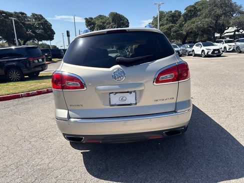 Used 2015 Buick Enclave Premium w/ Experience Buick Package FWD image 4