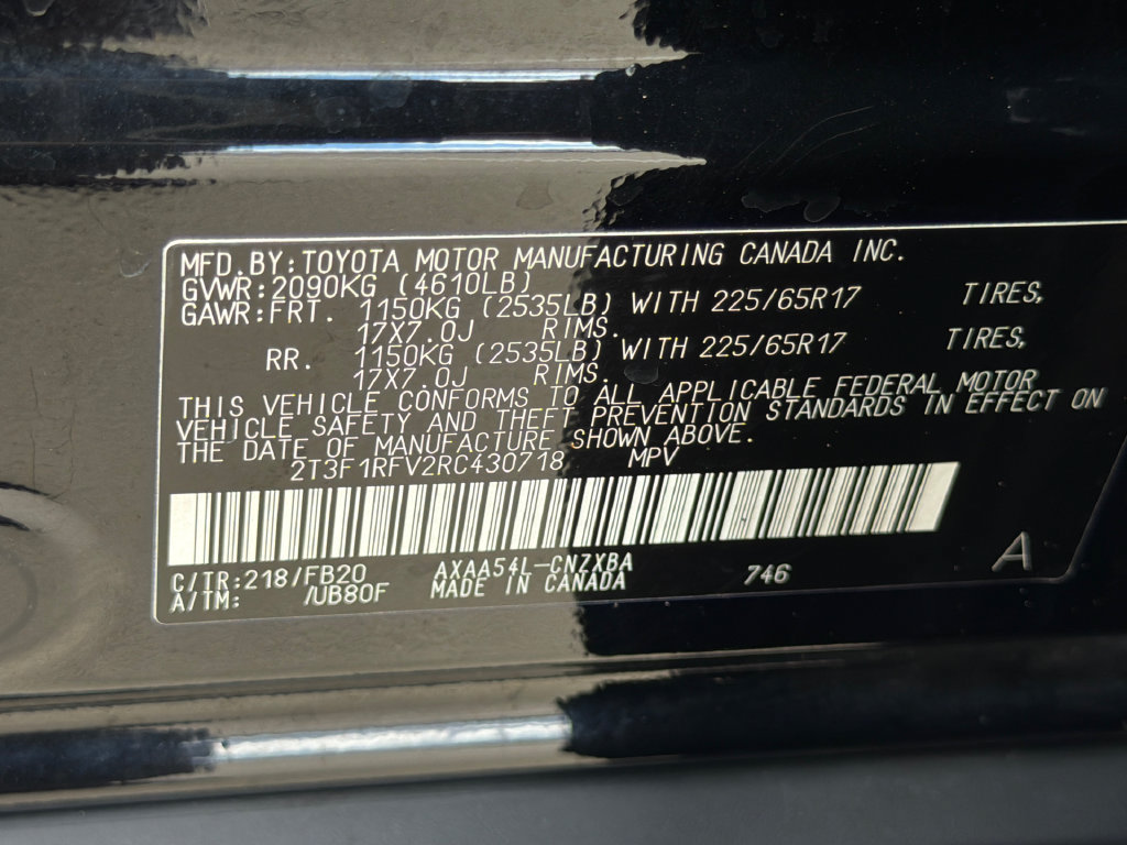 Used 2024 Toyota RAV4 LE AWD/4WD image 30