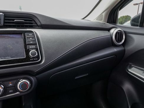 Used 2025 Nissan Versa S w/ Trunk Package FWD image 29