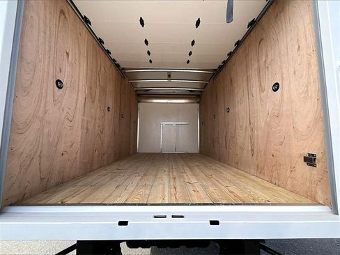 New 2025 Chevrolet Express 4500 w/ Power Convenience Package image 12