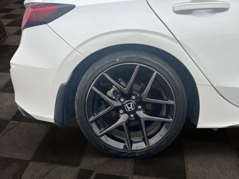 Used 2022 Honda Civic Sport Touring image 8