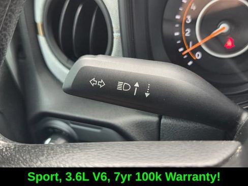Used 2024 Jeep Wrangler Unlimited Sport AWD/4WD image 32