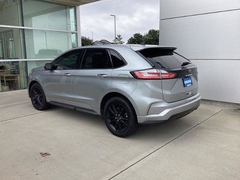 Certified 2024 Ford Edge ST-Line AWD/4WD image 2