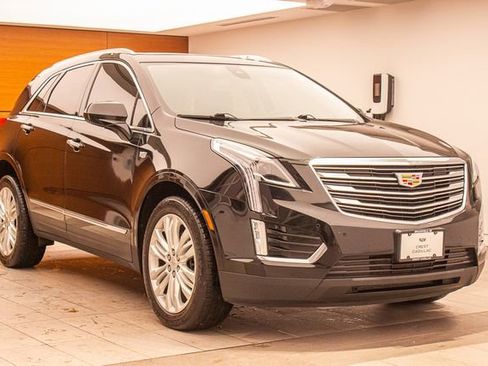 Used 2018 Cadillac XT5 Premium Luxury image 5
