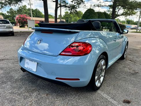 Used 2013 Volkswagen Beetle 2.5 FWD image 10