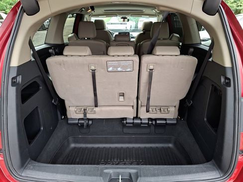 Used 2024 Honda Odyssey EX-L image 13