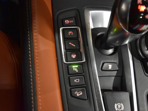 Used 2016 BMW X5 M image 46