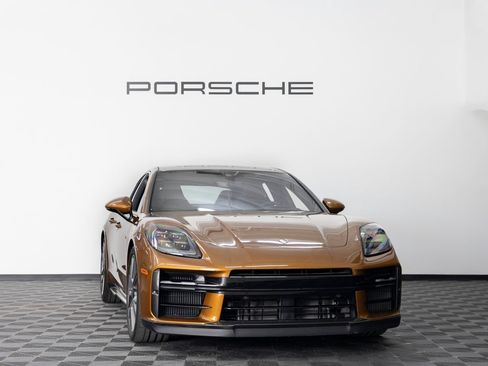Certified 2025 Porsche Panamera Turbo S AWD/4WD image 9
