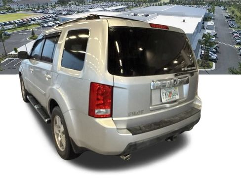 Used 2011 Honda Pilot EX-L image 3