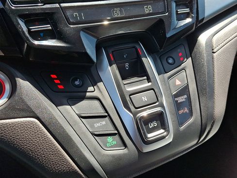Used 2019 Honda Odyssey EX image 22