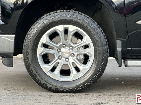 Certified 2024 Chevrolet Silverado 1500 LTZ w/ LTZ Premium Package image 33