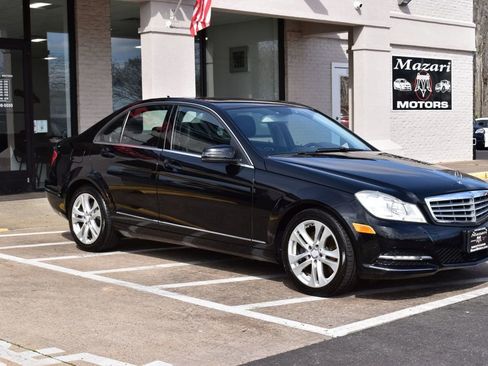 Used 2013 Mercedes-Benz C 300 4MATIC Sedan image 7