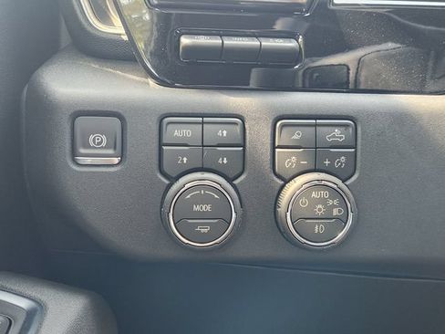 New 2026 Chevrolet Silverado 2500 High Country w/ High Country Premium Package AWD/4WD image 23