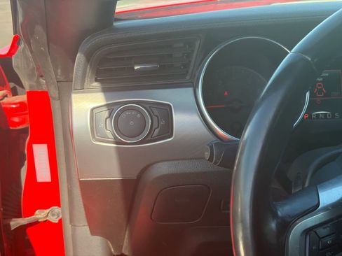 Used 2023 Ford Mustang Premium image 17