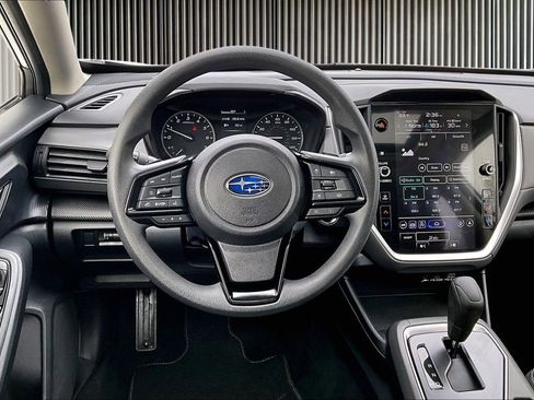 Used 2024 Subaru Crosstrek 2.0i Premium image 6