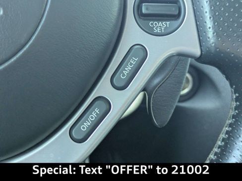Used 2009 Nissan GT-R Premium AWD/4WD image 26