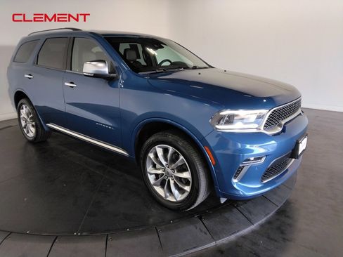 Used 2023 Dodge Durango Citadel image 3