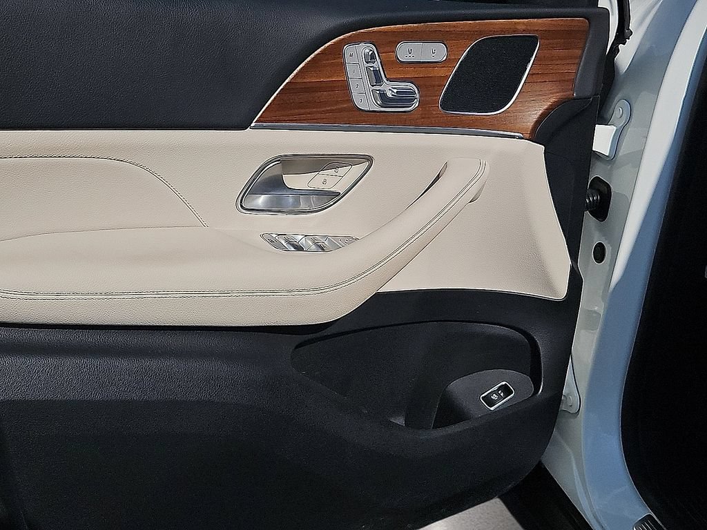 Certified 2025 Mercedes-Benz GLE 350 4MATIC image 19