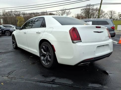 Used 2022 Chrysler 300 S image 5